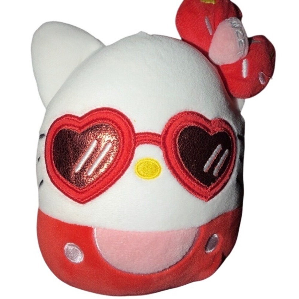 Sanrio Hello Kitty Squishmallow Kids 8 Inch Red White Excellent Heart Sunglasses